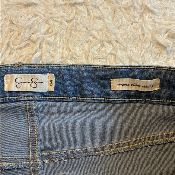 Jessica Simpson 16w Forever Rolled Skinny Jeans - Picture 5 of 7